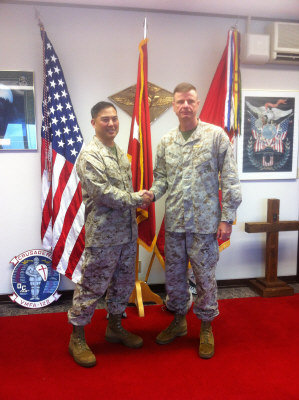 美华裔军官晋升上校成海军陆战队官阶最高华裔