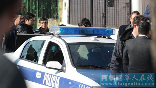阿根廷华人超市遇劫便衣警察与匪枪战被打伤(图)