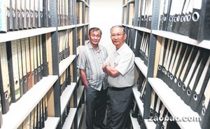 新加坡促华人家庭修家谱团结国民加强身份认同