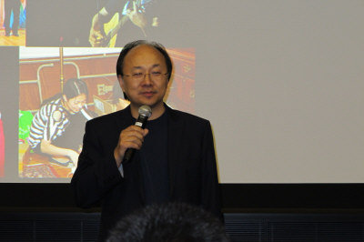 哈佛首位华人院长是怎样炼成的?15岁跳级上复旦