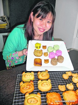 新加坡华人女子打造情感烘焙坊丈夫是忠实粉丝