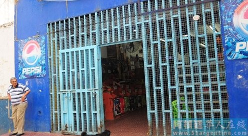 阿根廷一华人超市店主疑遭黑帮枪杀六匪持枪闯店