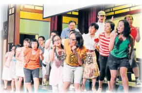 马来西亚华人文化节上演合唱剧《家》温馨感人