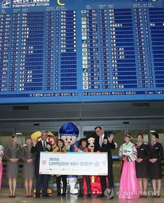 韩国迎今年第1000万名外国游客中国游客成幸运儿