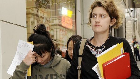 10个月女儿热死车內澳洲亚裔女承认误杀罪