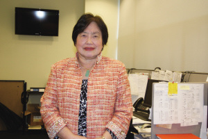 在美国主流社会打工的华人做高管常有白人不服气