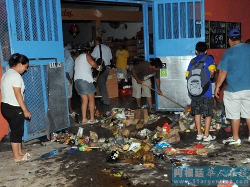 阿根廷华人超市组织抗议哄抢事件指疑涉种族歧视