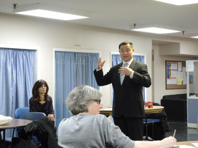 刘醇逸面试政见获纽约曼哈顿下城独立民主党肯定