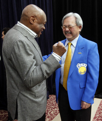 ��������ɽ�ɽ������Ŀ�����г���ȡ�������ö�