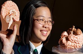 澳洲华裔女生昆州脑神经科学大赛夺冠(图)