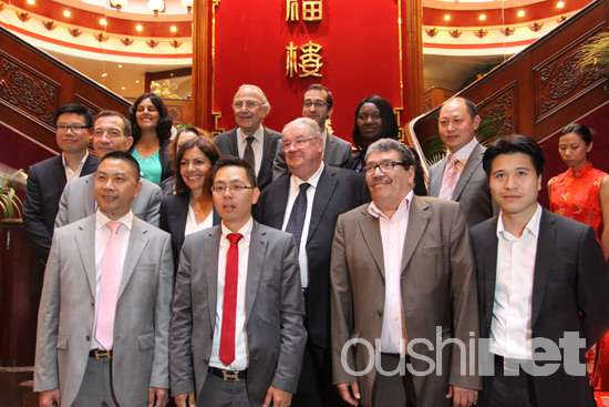 巴黎市长候选人美丽城会见华人代表承诺改善治安