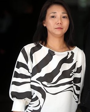 ����Ϥ��һ����Ů�ӡ���ū������ѧ�������̣�ͼ��