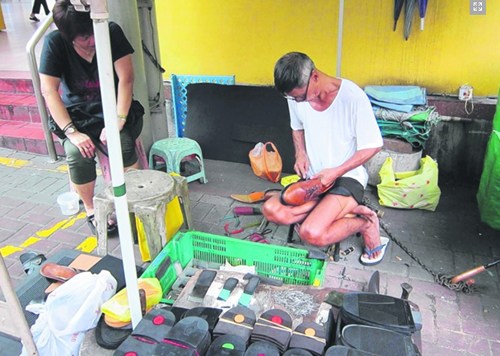 �¼��»������˽־�Ӫ��Ь̯��ʦ��ͨ��������