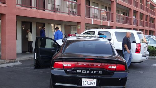 ��һ���������ù�����������������ʬ������ͼ��