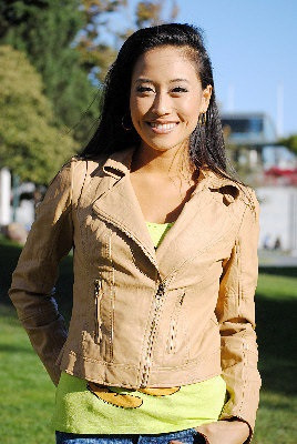 华裔女子荣获美利坚小姐亚军用奖金读MBA(图)