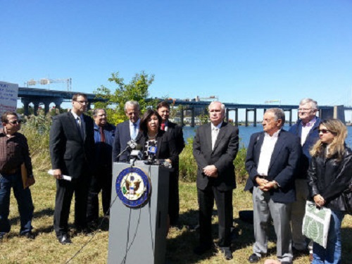 ��������˾ۼ������ܷɻ���������������