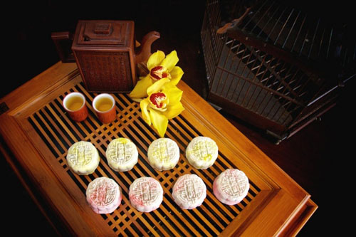 �¼����в͹���6000Ԫ����±���������¶�ȣ�ͼ��