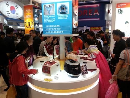 韩国电饭锅成中国游客抢购产品引商家高度关注