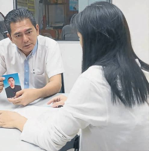 ��������Ů��Ƶ���ɷ�ұ����������Ա���ͼ��