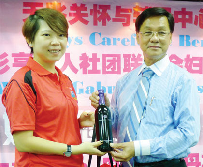 方天兴:大马家暴案有增无减男性受家暴者增加