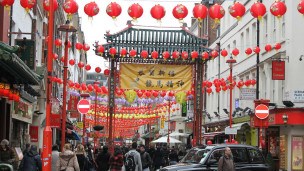 伦敦中国城连续遭搜捕黑工华埠商会忧恶性循环