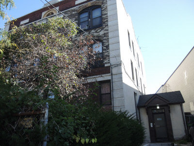 美华裔男子因争吵持刀泄愤致女友重伤后逃逸(图)