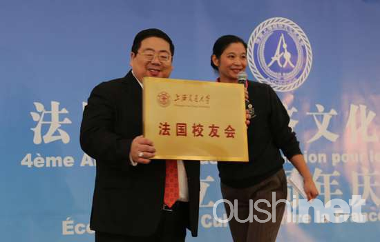 �����η����Ϻ������Ļ���չ���߽���У�ѻ�᳤