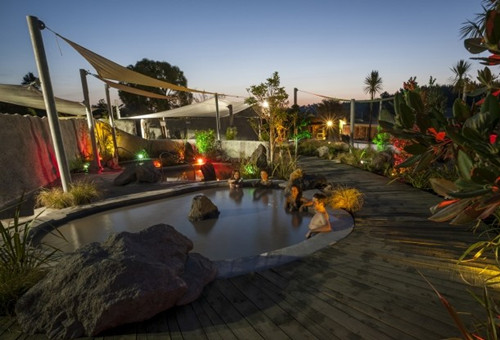 享受罗托鲁瓦顶级温泉