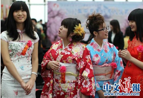 不给子女留“良田”在日华人拒绝“啃老族”(图)