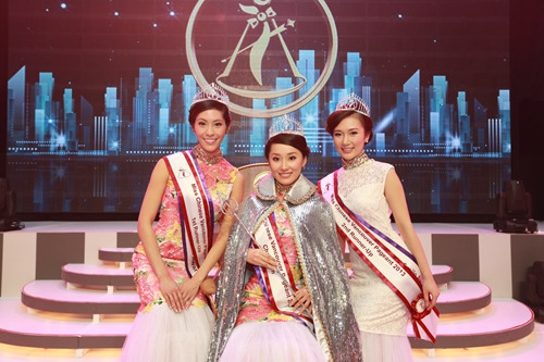 2013�¸绪����С�㾺ѡ�Ϻ����������Ϲھ���ͼ��