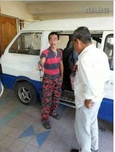 伪装成清洁工偷窃大马一华裔闯洋房遭围捕(图)