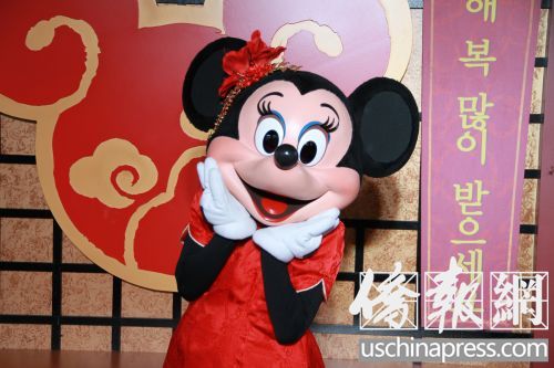 迪斯尼劲刮中国风中国游客组团赴美过大年(图)