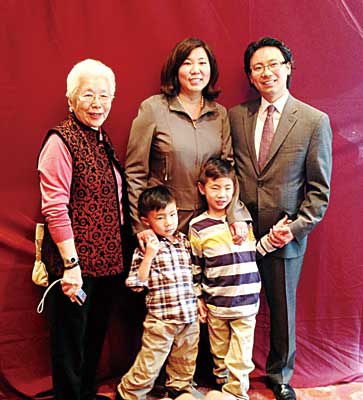 美华裔国会议员孟昭文宣布竞逐连任盼为亚裔发声