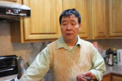 两岁儿子被打身上20多处伤痕美华裔涉虐童被控