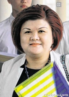 新加坡一华商妻子抢丈夫女友人财物反诬二人有染