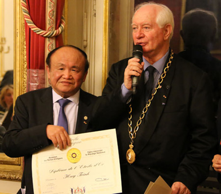 ������չ��Ԫ�Ļ��������ụ����᳤��˫ѫ��