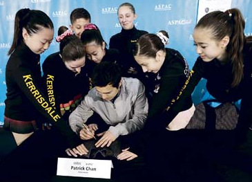 �ӻ��Ứ��������ΰȺ����ս��ϣ�������½춬��