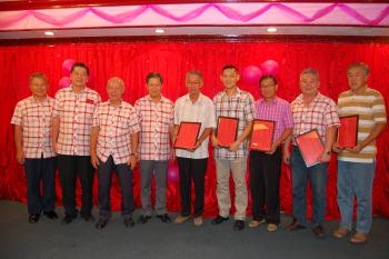 �������������������Ԯ������ʵ����г��Ԫ���