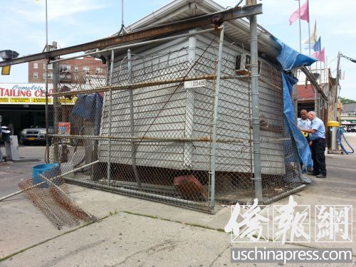 ������µ�ط�������һ��ʰ�Ļ����ϸ���ײ��