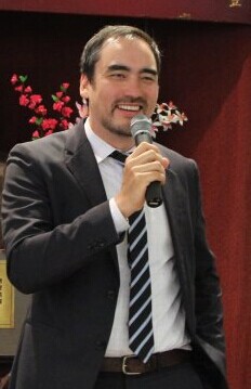 ��������ھ�ѡŦԼ�ݸ��ݳ���ѧ����ͬ������