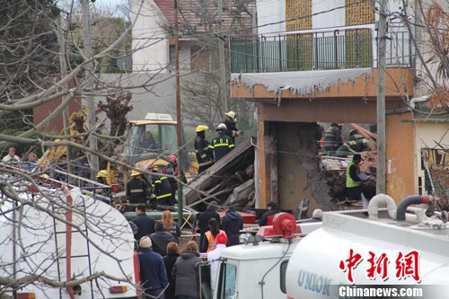 阿根廷一华人超市所在建筑爆炸致2死13伤(图)