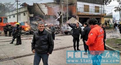 阿根廷商店爆炸致华人超市倒塌造成2死多人受伤