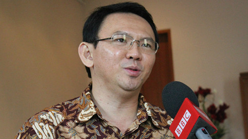 钟万学将成印尼首名华裔首长反腐形象赢喝彩(图)