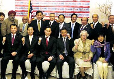 刘醇逸宣布第五次竞选划句号称不会离开华裔小区