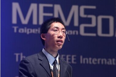 美国华裔博士发明超疏不沾液可应用于医疗器材