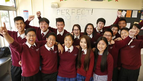 澳大利亚维州高考放榜华人“学霸”云集表现优异