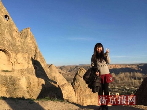 女留学生殒命土热气球事故降落时被甩出(图)