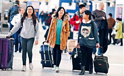 �����й��οͽ�ȥ��ͬ����35.9%10�´�3.5��