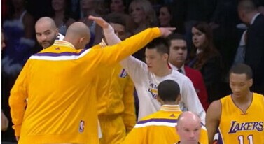 ������������ɽ���˫�ֺ�ʮģ�������ඥ��ͼ��