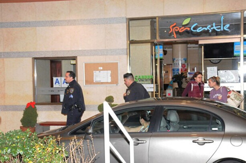 纽约华裔老人沐浴时溺水死亡事发地被曝多项违规